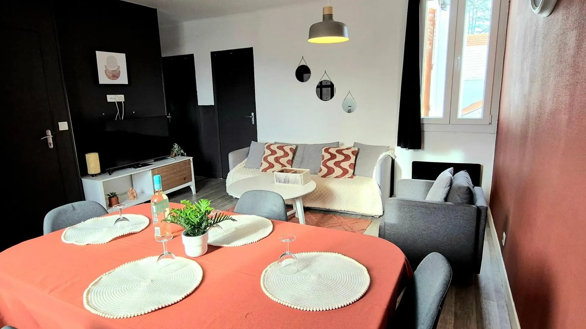 Appartement Cosy Chic Au Coeur De Lourdes-Wifi-Parking